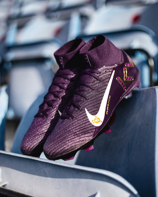 NIKE SUPERFLY MBAPEEE SUPERGOOD + CADEUX