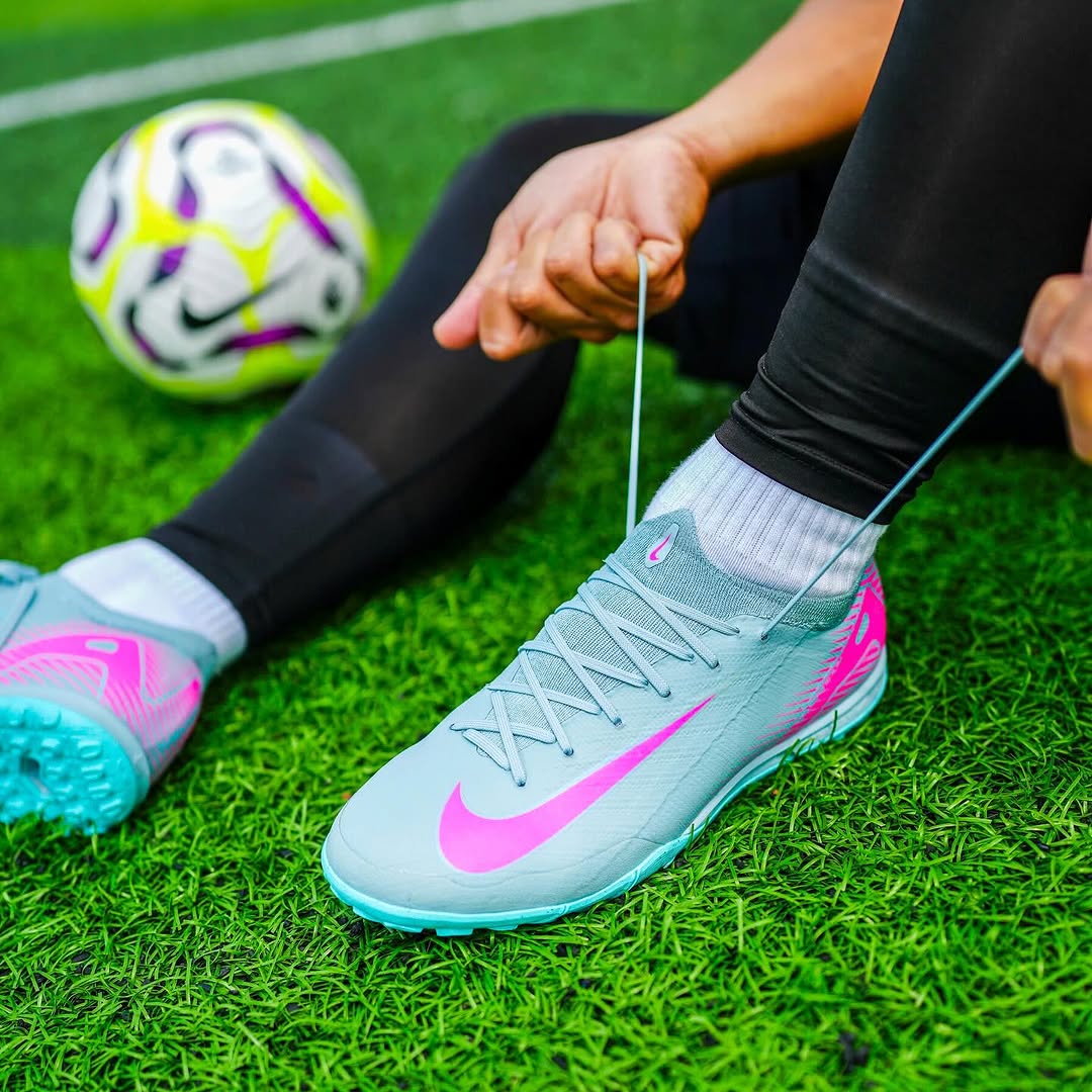 VAPOR 16 AIRZOOM