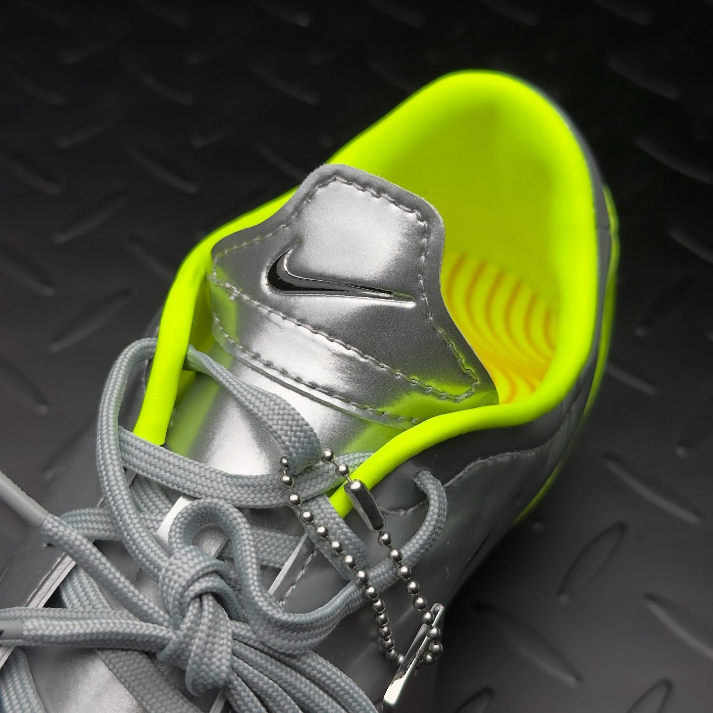 nike mercuriel vapor 1 (4 PAIRES DISPONIBLE)
