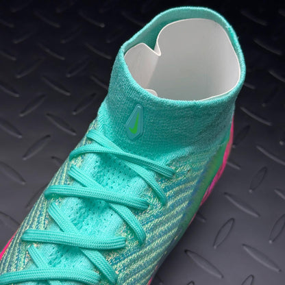 NIKE COSMIC SPEED SUPERFLY 10