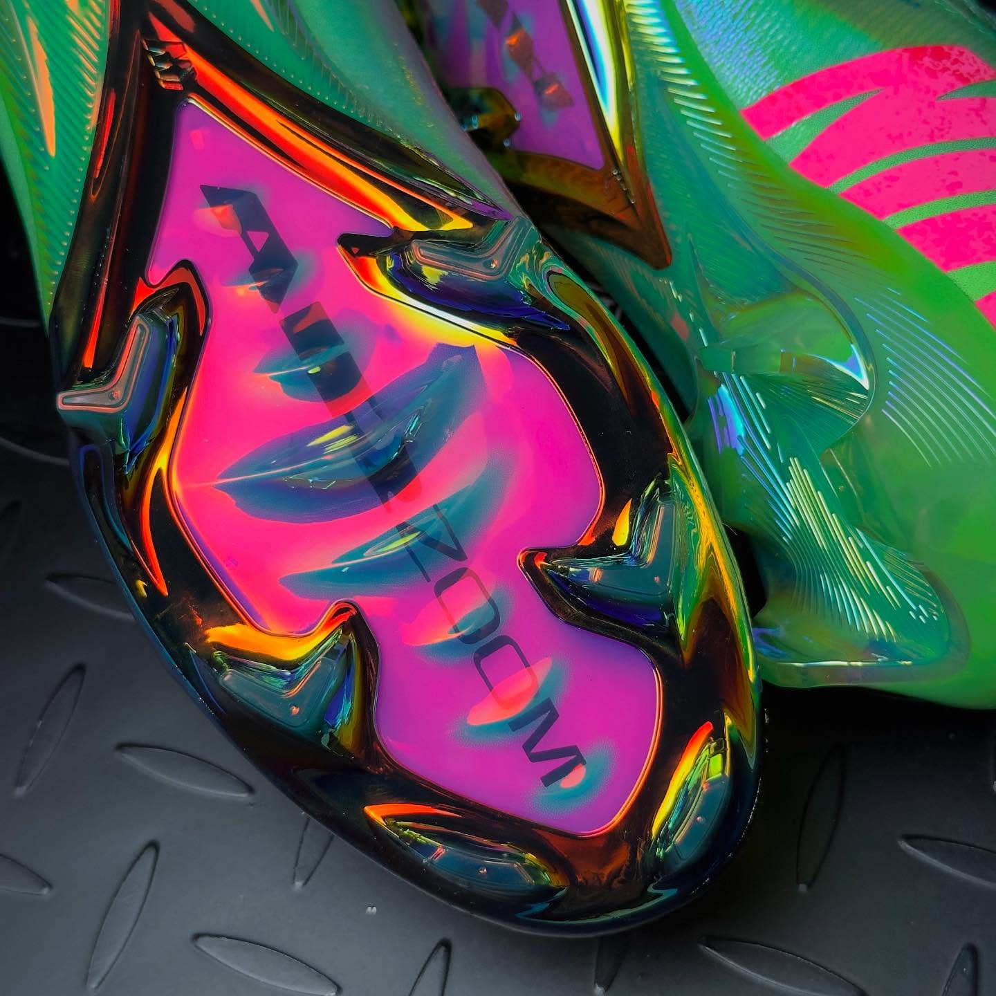 NIKE COSMIC SPEED SUPERFLY 10